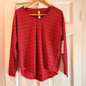 Athleta cloud light stratus striped top in Medium. Raspberry red.